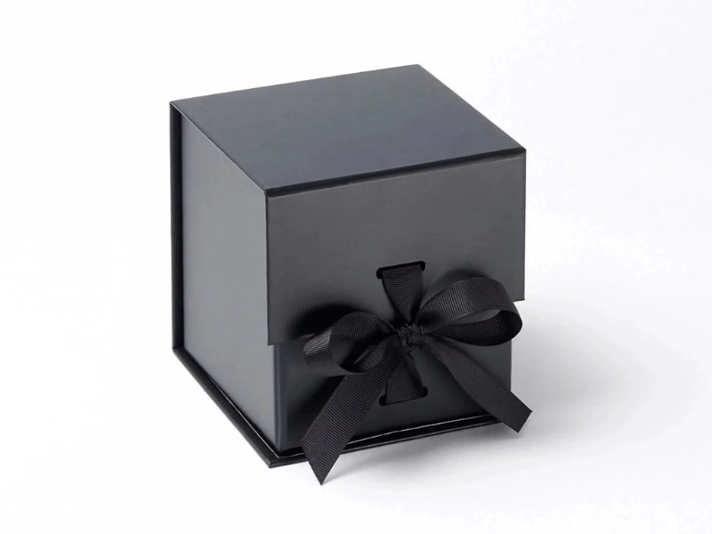 folding-gift-box