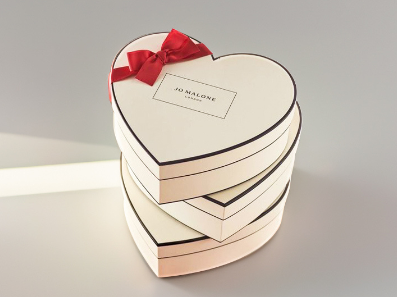 heart-gift-box