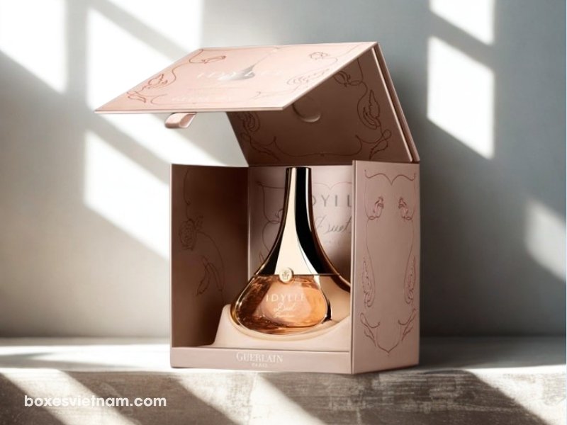 luxury-cosmetic-packaging-1